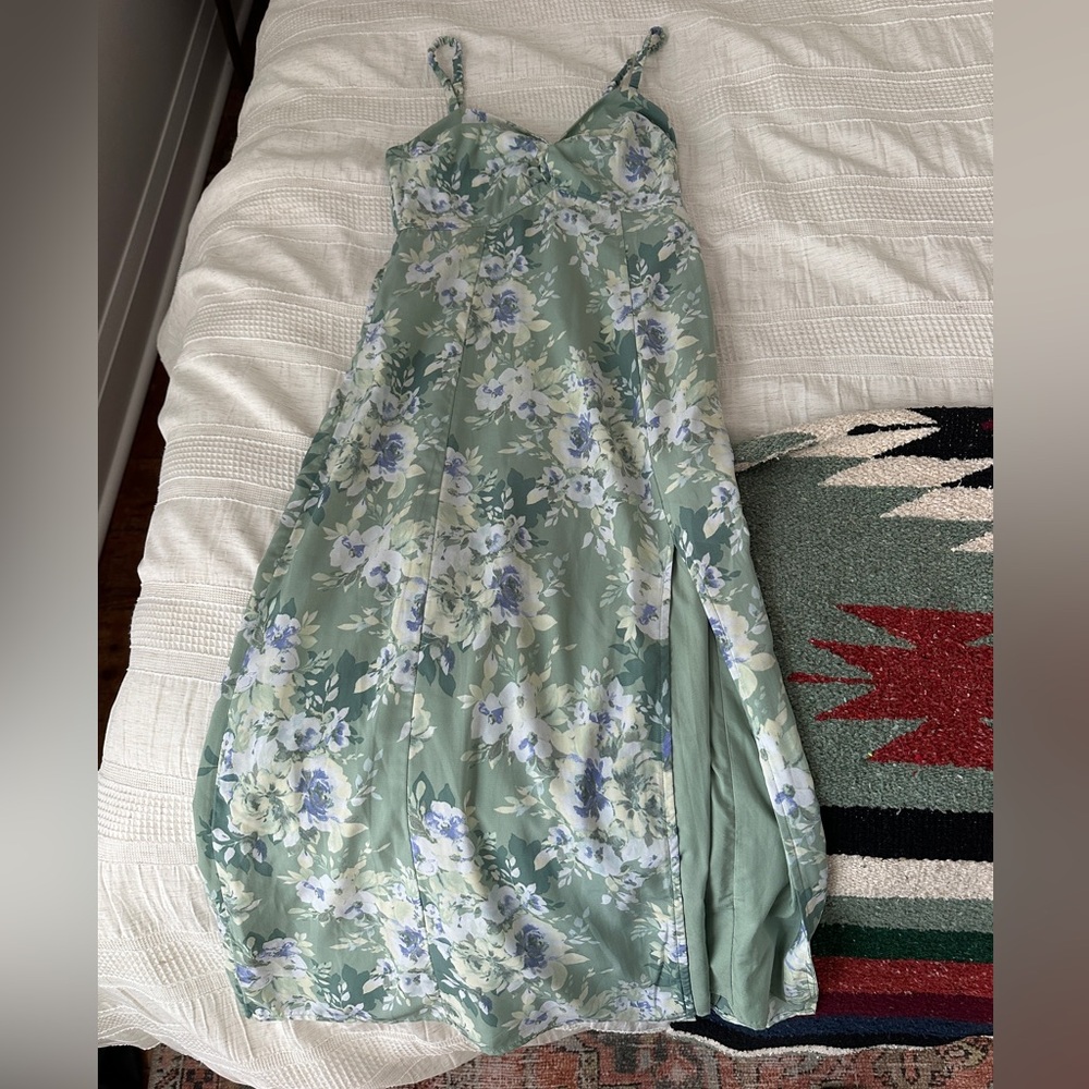 Abercrombie & Fitch Floral Midi Dress